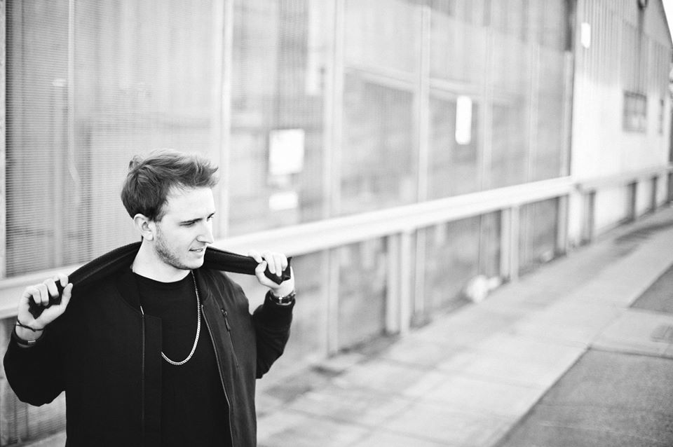 Rl grime. Филип грайм. Дж Граймс лингвист.