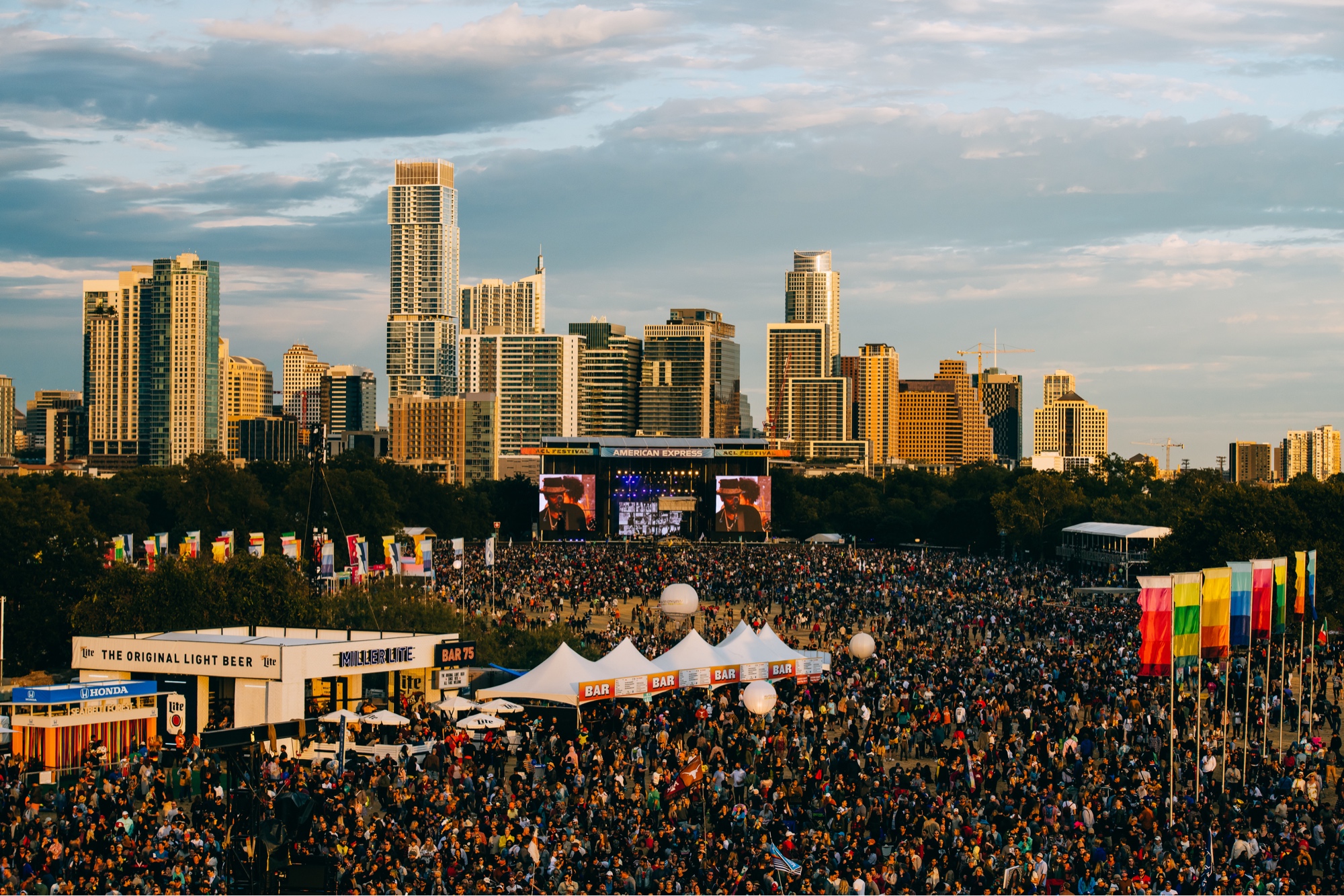 Carly Rae Jepsen RaverRafting