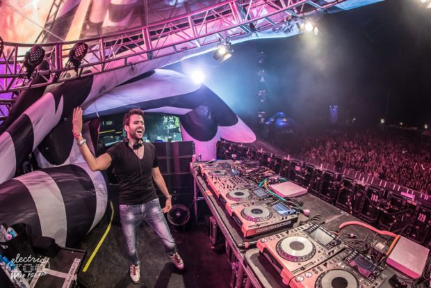 Photo: Alive Coverage